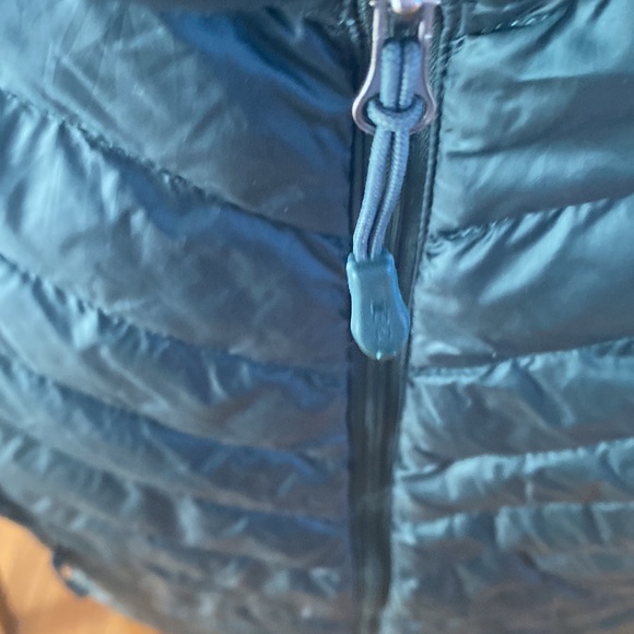 32 degree lightweight jacket - Picture 4 of 6